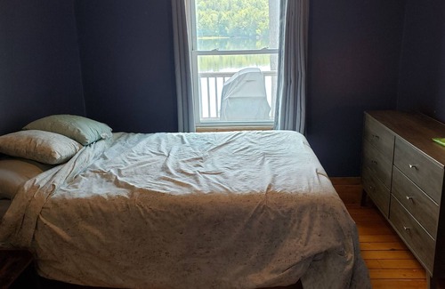Baileyville House | Lakefront 4 bdr home- Twin Pines Lodge