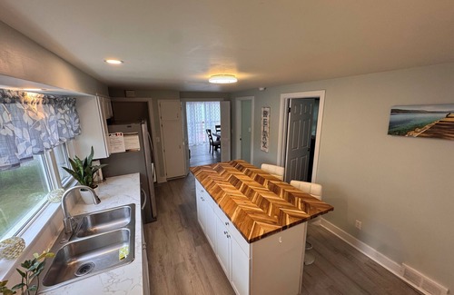 South Lima House | Lakefront 4 Bedroom Home on Conesus Lake