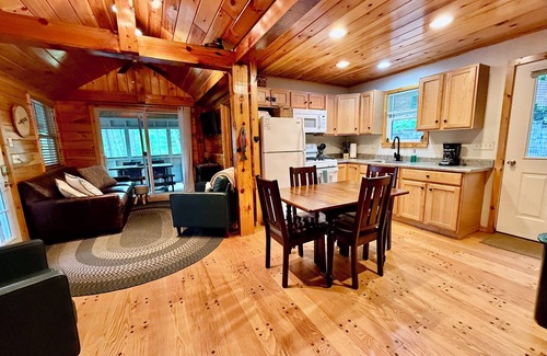 Paradox Cabin | Lakefront ADK Cabin on Paradox Lake - Close to Hiking!