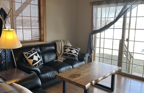 Sabattus House | Lakefront All Season Home