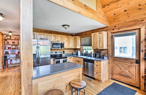 Athens Cabin | Lakefront Athens Getaway w/Game Room & Deck!