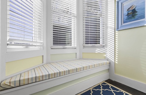 Wall House | Lakefront beach house, newly furnished, w/amazing location, porch and amenities!