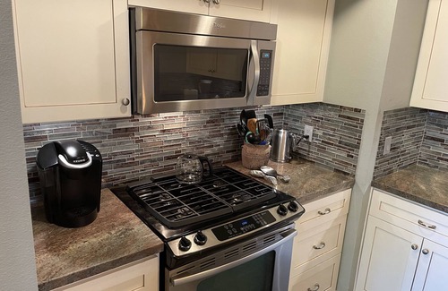 Rancho Mirage Condo | Lakefront Beauty - listen to the birds chirp while drinking your morning coffee