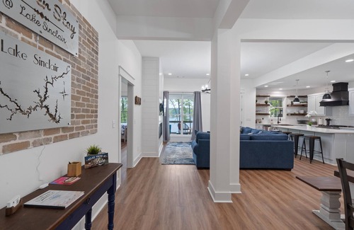 Eatonton House | Lakefront Bliss - Fully Loaded