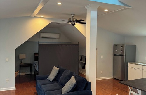 Ashland City House | Lakefront Boat Dock Cottage