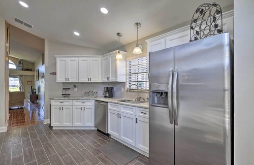 Providence Lakes House | Lakefront Brandon Home w/Patio & Screened Lanai!