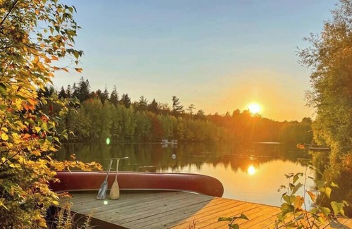 Sainte-Ann-des-Lacs Ski Chalet | Lakefront Chalet with Private Heated Indoor Pool