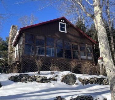 Stoddard House | Lakefront Cabin 314 Shoreline