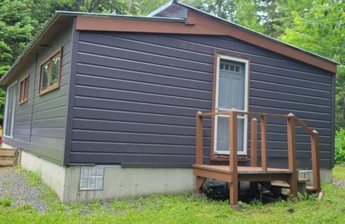 Averill Cabin | Lakefront Cabin in Vermont on Great Averill Lake in Averill, VT.