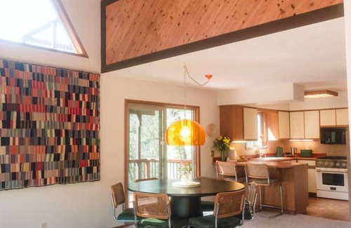 Nevada City Apartment | Lakefront Cabin Nevada City