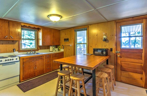 Westfield Cabin | Lakefront Cabin Rental w/ Dock, Kayak & Canoe!