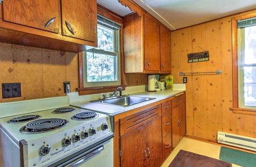 Westfield Cabin | Lakefront Cabin Rental w/ Dock, Kayak & Canoe!