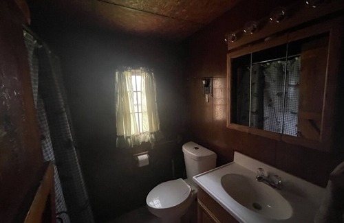 Brighton Cabin | Lakefront Cabin