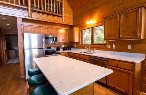 Nisswa Cabin | Lakefront Cabin w/Screened in Porch on Gull Lake