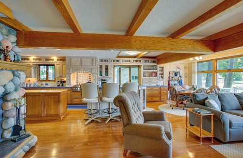 Cadillac House | Lakefront Cadillac Retreat w/Sauna + Boating!