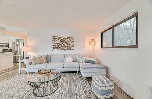 Canandaigua Condo | Lakefront Canandaigua Condo w/Stunning Views