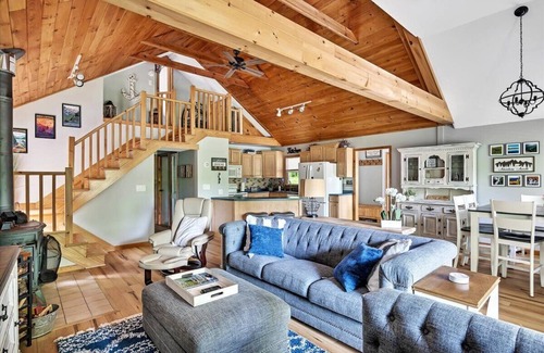 South Kortright Ski Chalet | Lakefront Chalet w/game room 25 min. from skiing & snow tubing. Pet-friendly!