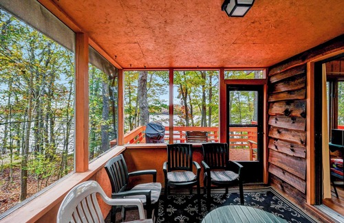 Gouldsboro Ski Chalet | Lakefront Chalet on Big Bass Lake - 5 BR Spacious Home on 3 Levels