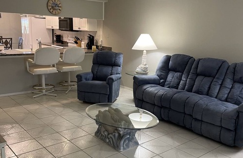 Port Charlotte - Charlotte Harbor Condo | Lakefront Condo in Punta Gorda