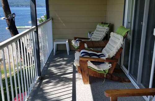 Anglemont Condo | Lakefront Condo on sunny side of Shuswap Lake