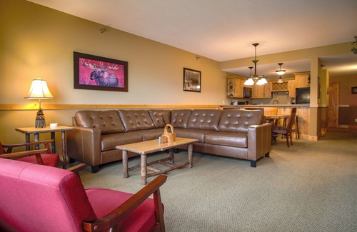 Two Harbors Condo | Lakefront Condo: Pool, Hot Tub, Sauna, Fireplaces, Deck