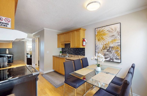 Wasaga Beach House | Lakefront condo steps to the beach with pool, and fireplace