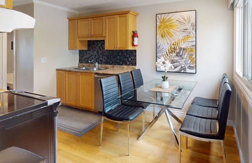 Wasaga Beach House | Lakefront condo steps to the beach with pool, and fireplace