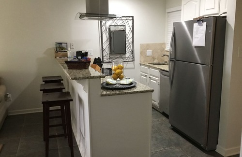 Hot Springs Condo | LAKEFRONT CONDO W/BALCONY, NEWLY RENOVATED