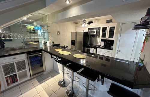 Walden on Lake Conroe Condo | Lakefront Condo with Kayaks, pools, tennis, gym