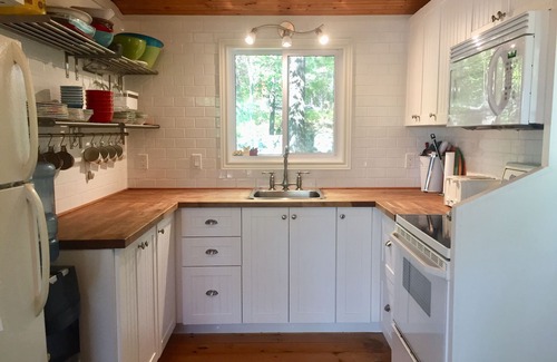 North Kawartha Cottage | Lakefront Cottage in Kawartha Highlands Provincial Park