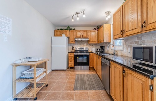Trent Lakes Cottage | Lakefront Cottage at Camp fisherman Resort