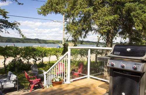 Manitou Beach Cottage | Lakefront Cottage In Manitou Beach - Saskatchewan