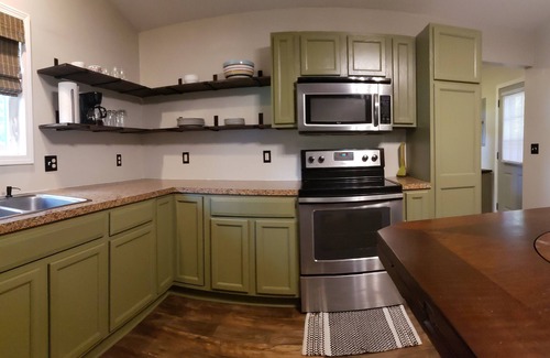 Six Lakes Cottage | Lakefront Cottage Escape Pet Friendly 2-Bedroom