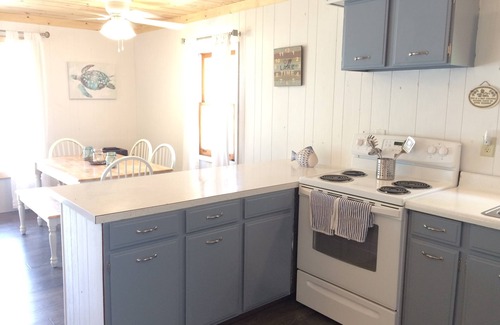 Kincheloe Cottage | Lakefront Cottage on Munuscong Bay in the beautiful Upper Peninsula