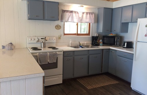 Kincheloe Cottage | Lakefront Cottage on Munuscong Bay in the beautiful Upper Peninsula