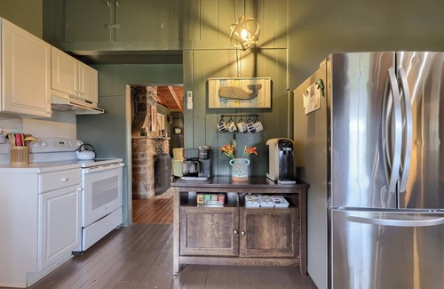 Moon Lake Cottages Cottage | Lakefront Cottage on Moon Lake