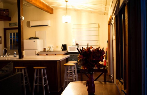 Twin Lake Cottage | Lakefront cottage.swim, kayak, fish, hike, bonfires and excellent reviews.