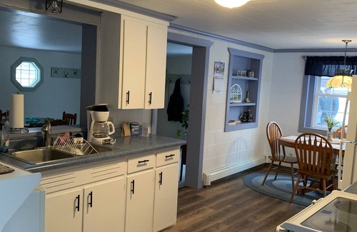 Phillips Cottage | Lakefront cottage w/convenient access to restaurants, atv and snowmobile trails