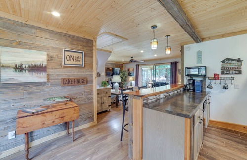 Monticello Cottage | Lakefront Cottage w/Deck Near Indiana Beach!