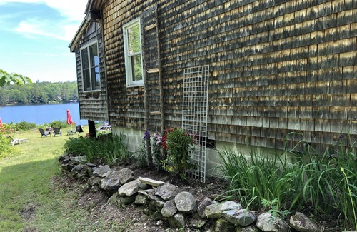 Monson Cottage | Lakefront cottage with privacy and charm!