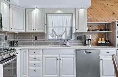 Leesburg Cabin | Lakefront~Cozy A Frame~Kayaks~Grill+Traeger