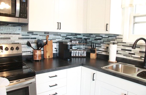Rocky Mount Cottage | Lakefront cozy cottage!