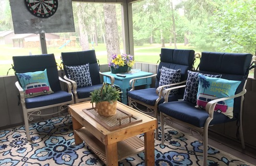 Rhinelander Cabin | LAKEFRONT CutiestLittleCabinDIRECTLY on LkThompson Rhinelander SwimBoat Fish&FUN