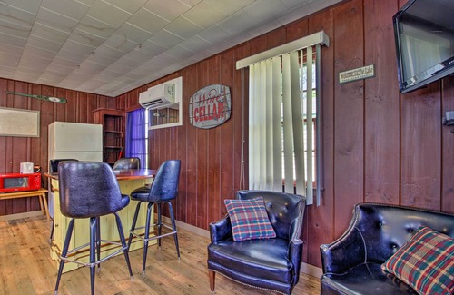 Dent Cabin | Lakefront Dent Cabin - Boat Rentals & Docks!