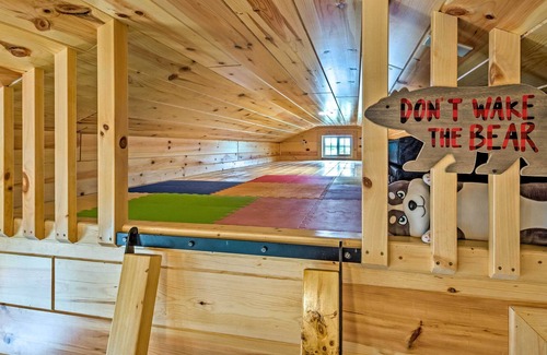 Cub Run Cabin | Lakefront Escape w/ Private Dock & On-Site Hiking!