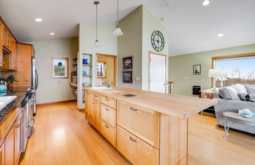 Cape Meares House | Lakefront escape with water views, grill, wrap-around deck - walk to beach