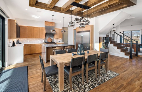 Honey Grove House | Lakefront Estate with 5 bedrooms, massive bunkroom, and pickleball court.