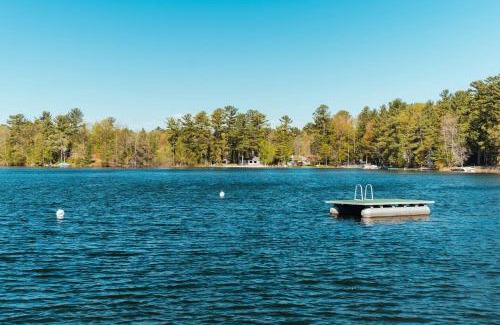 Mayfield House | Lakefront Family Beach Escape-SUP-Pontoon Rentals