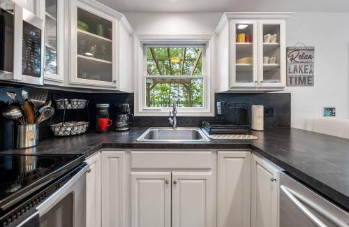 Gouldsboro House | Lakefront Family Home With Private Fishing Dock and Kayaks In Big Bass Lake