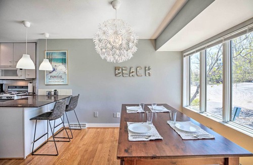 Miller Beach House | Lakefront Family Retreat w/Grill: Steps to Beach!
